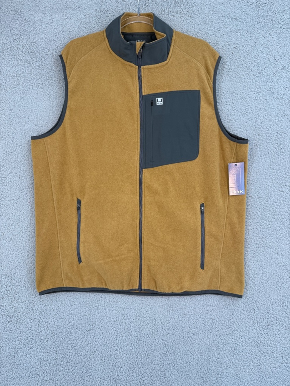 Huk Coast Line Mens full zip 2XL Fleece vest Brown with Black Chest Pocket